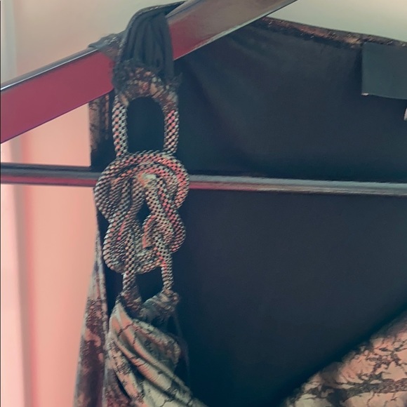 Fashionable top - Picture 2 of 5